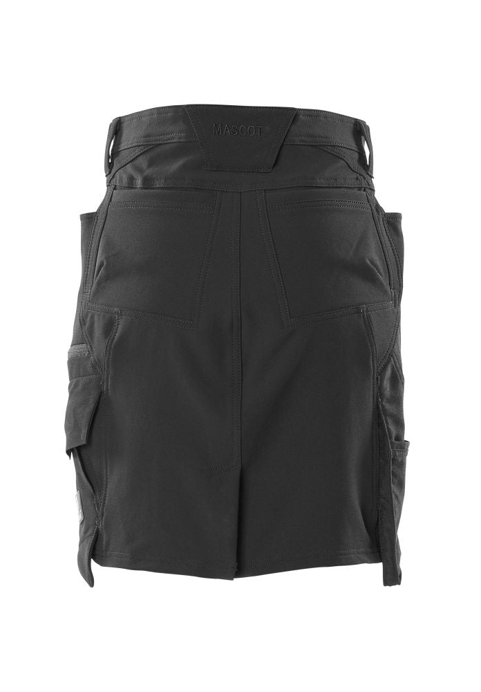 18047-511 Skirt