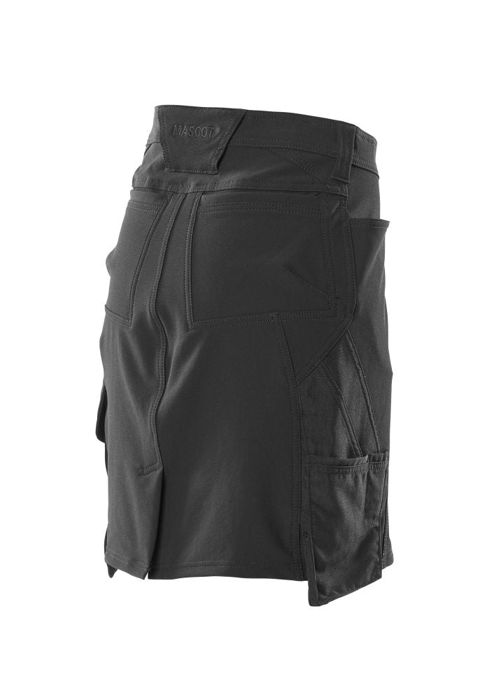 18047-511 Skirt
