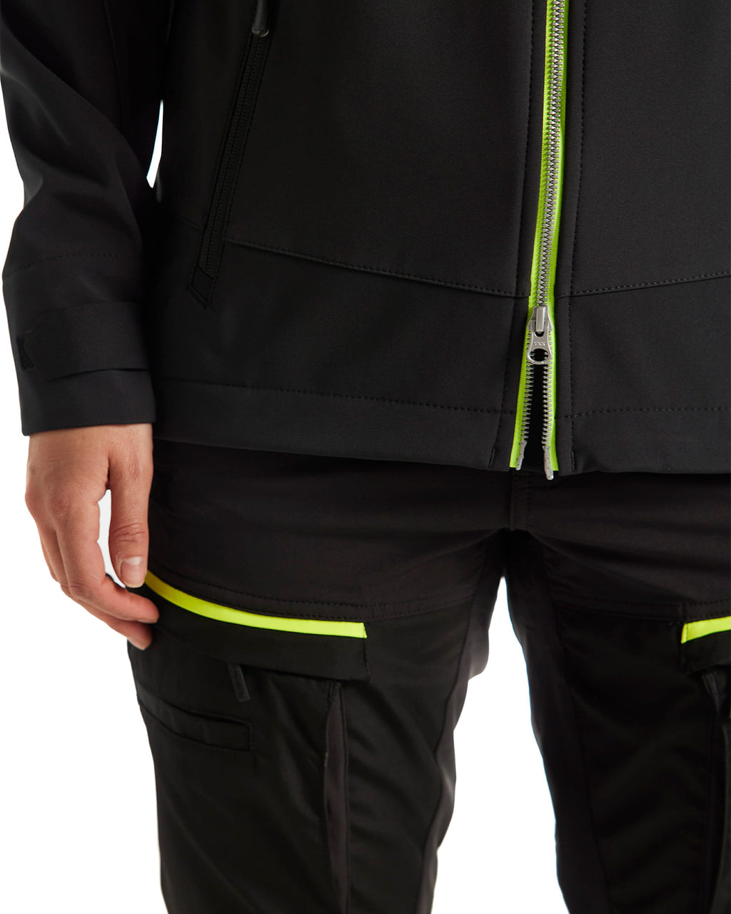 4719 Women's Softshell Jacket
