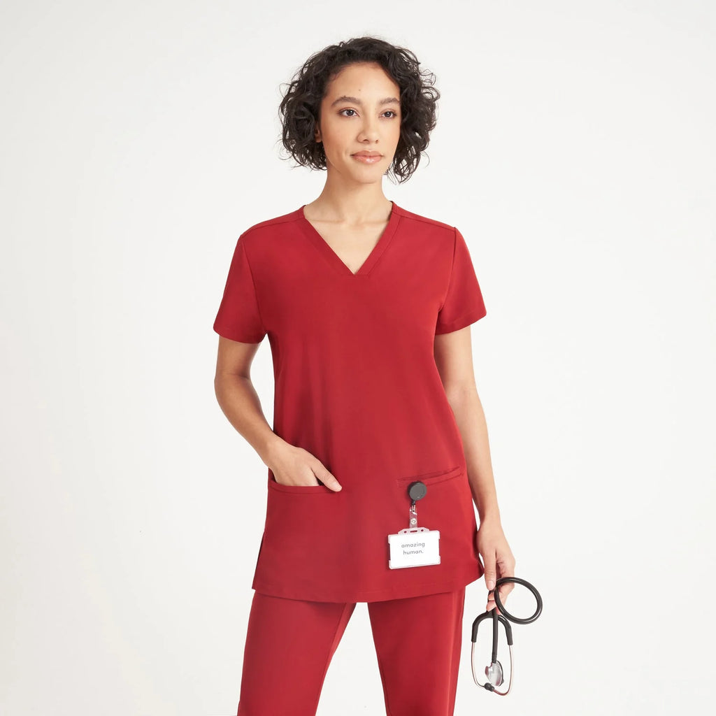 Ari Two Pocket Scrub Top