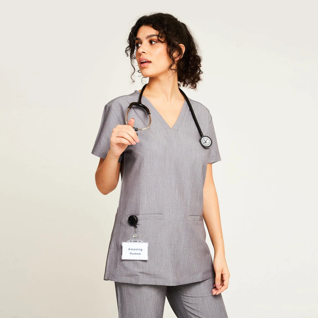 Ari Two Pocket Scrub Top