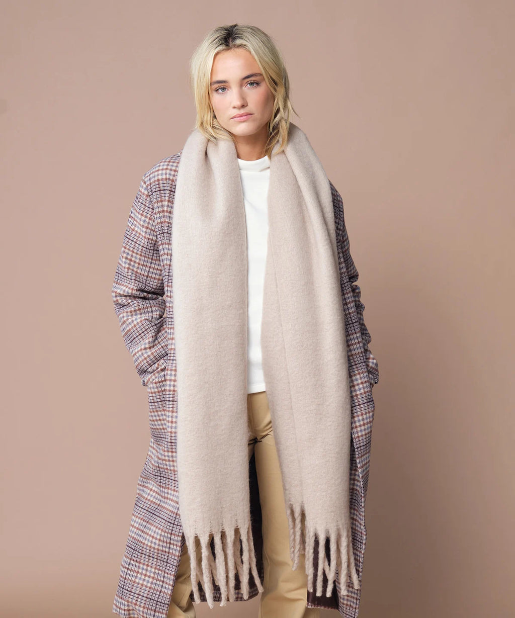 Fluffy scarf