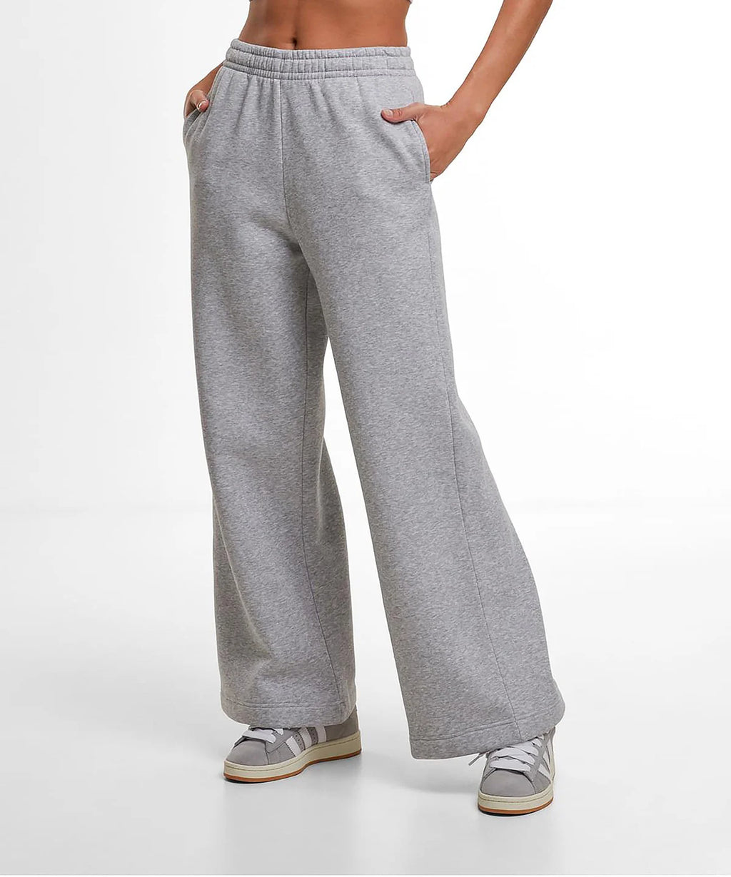 Women’s Wide-Leg Sweatpants