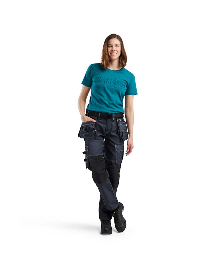 3431 Women’s T-Shirt 3D