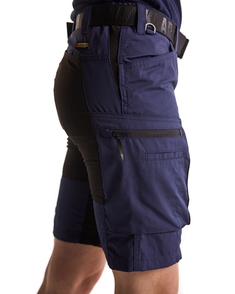 7149 Women's Service Shorts with Stretch