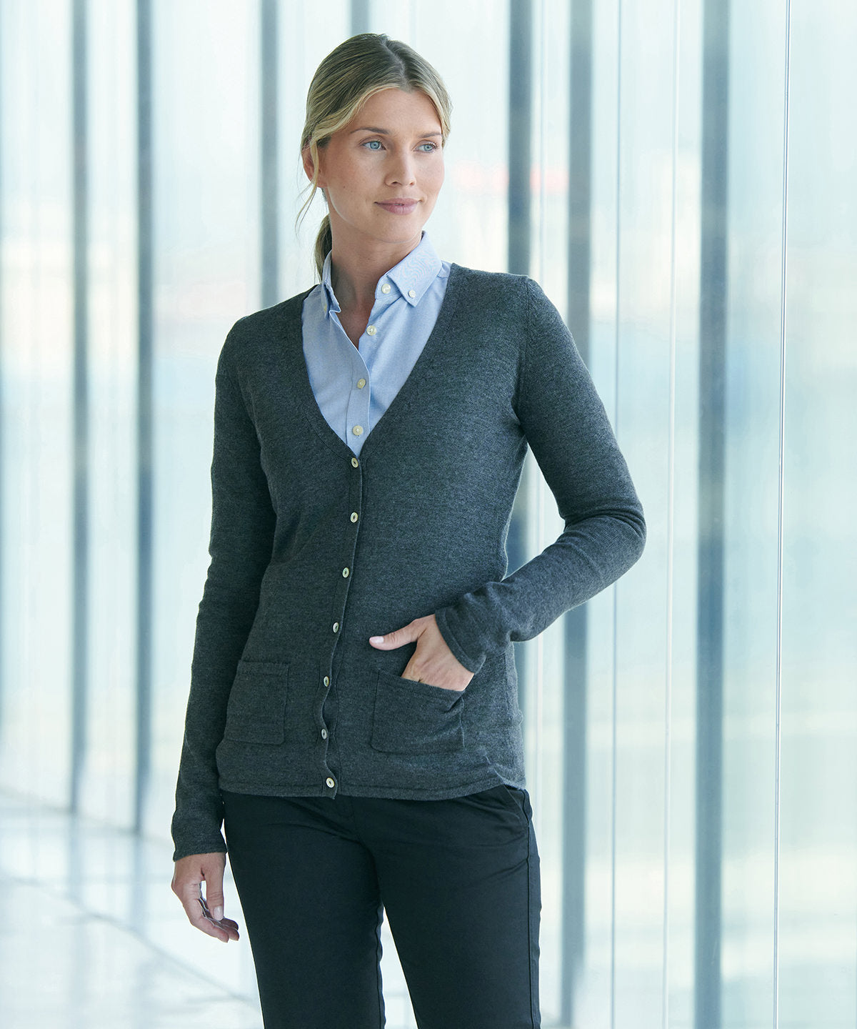 Women's v-button cardigan