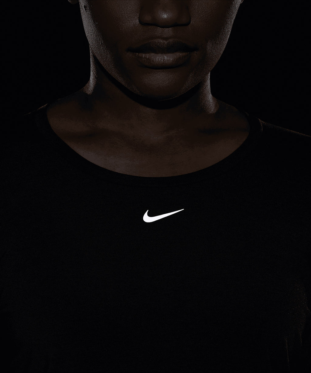 Women’s Nike One Luxe Dri-FIT