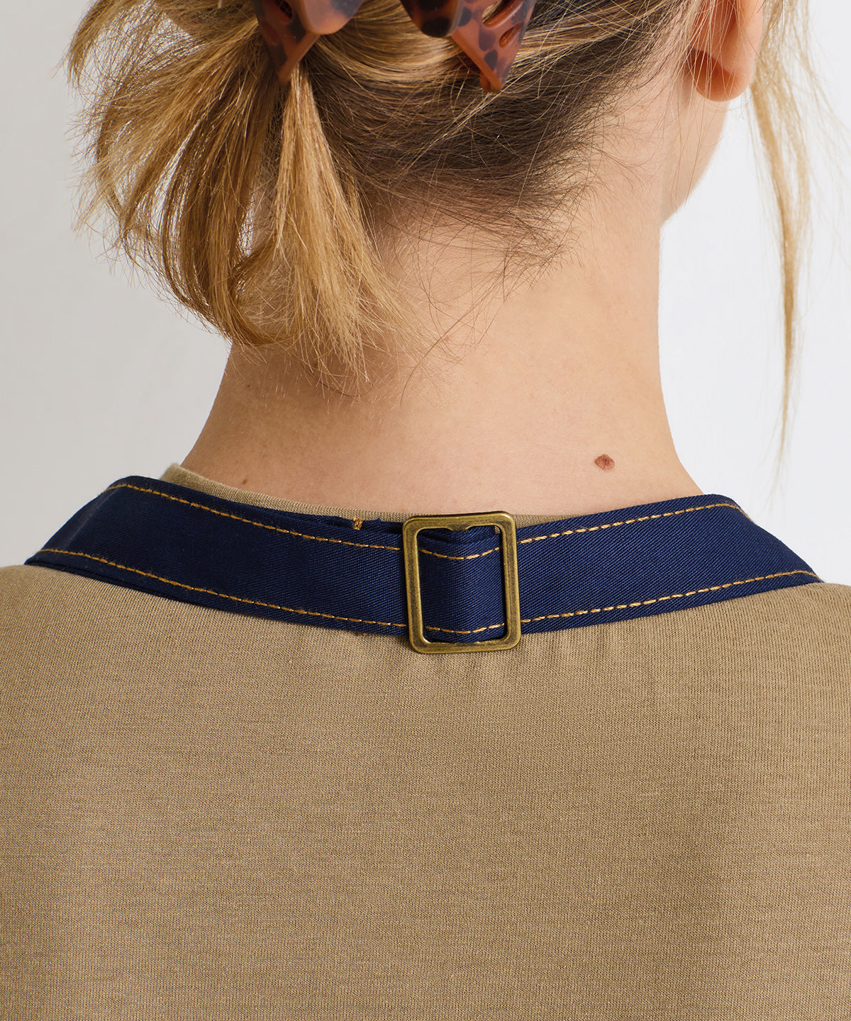 ‘Barley’ Contrast Stitch Bib Apron