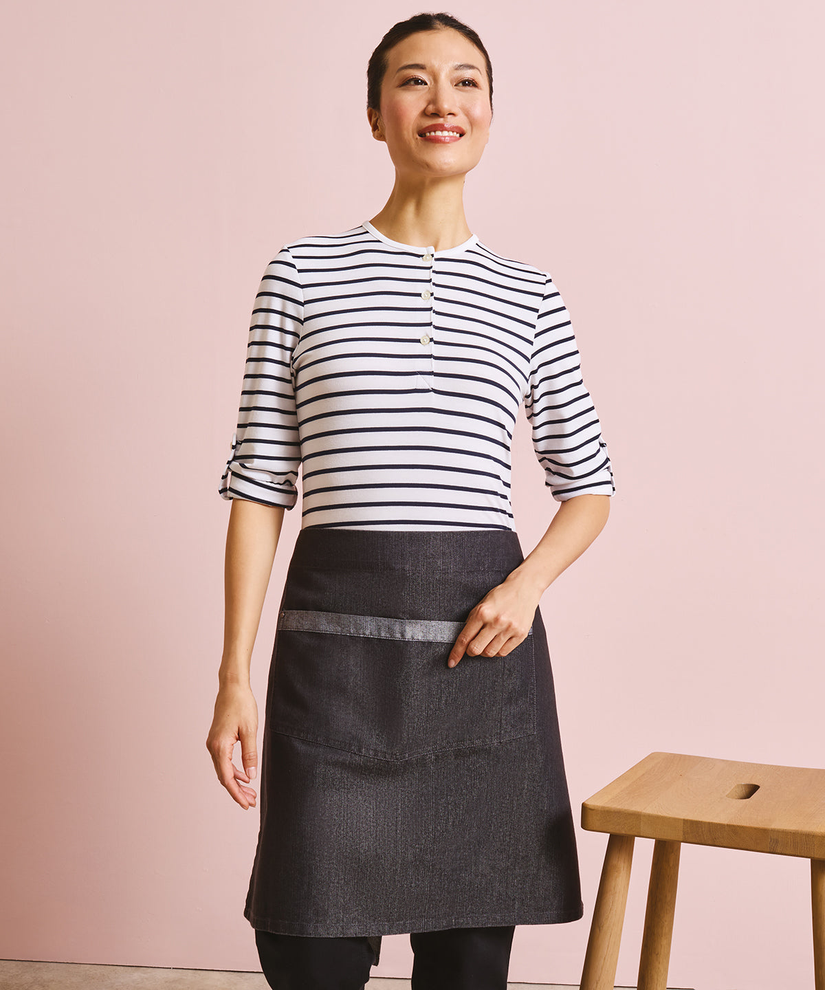 Domain contrast denim waist apron