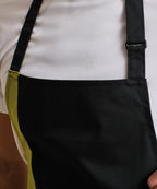Contrast bib apron