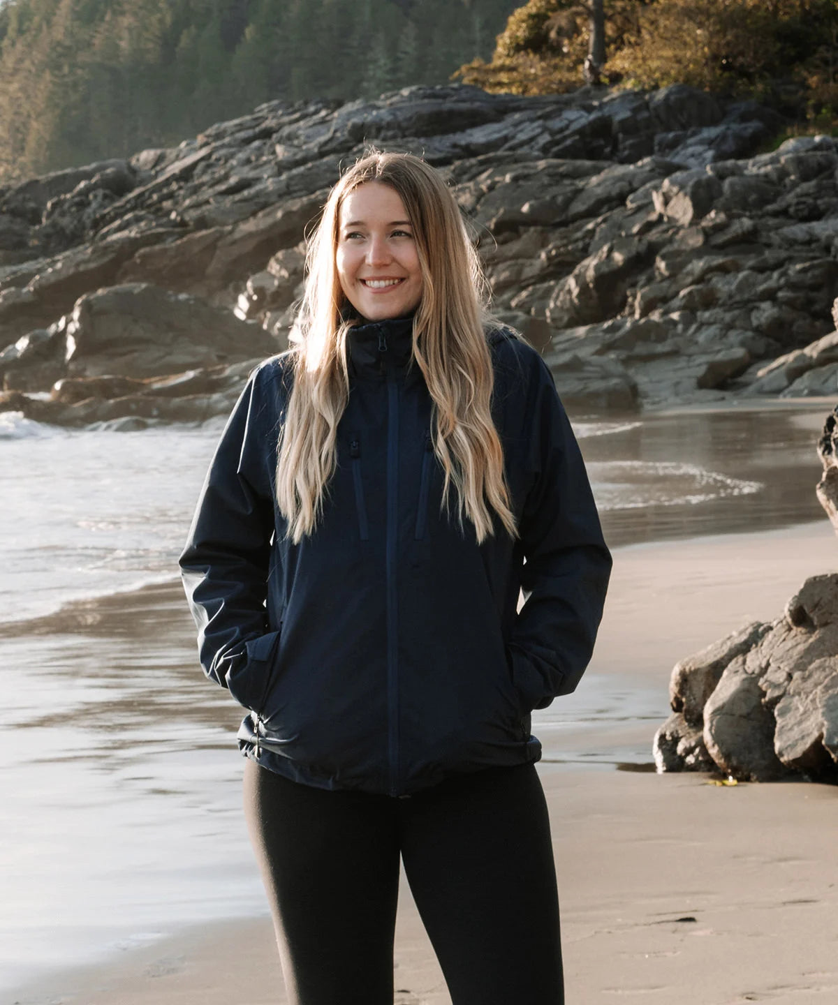 Women’s Scirocco lightweight shell