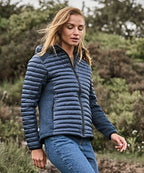 Women’s hooded outdoor crossover